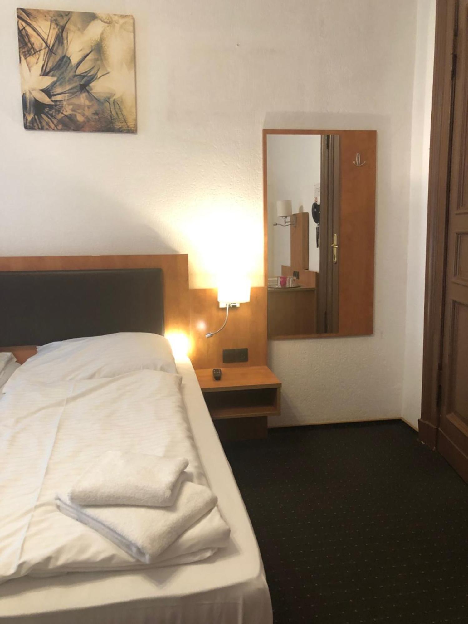 Hotel Adam — Zdjęcia 1