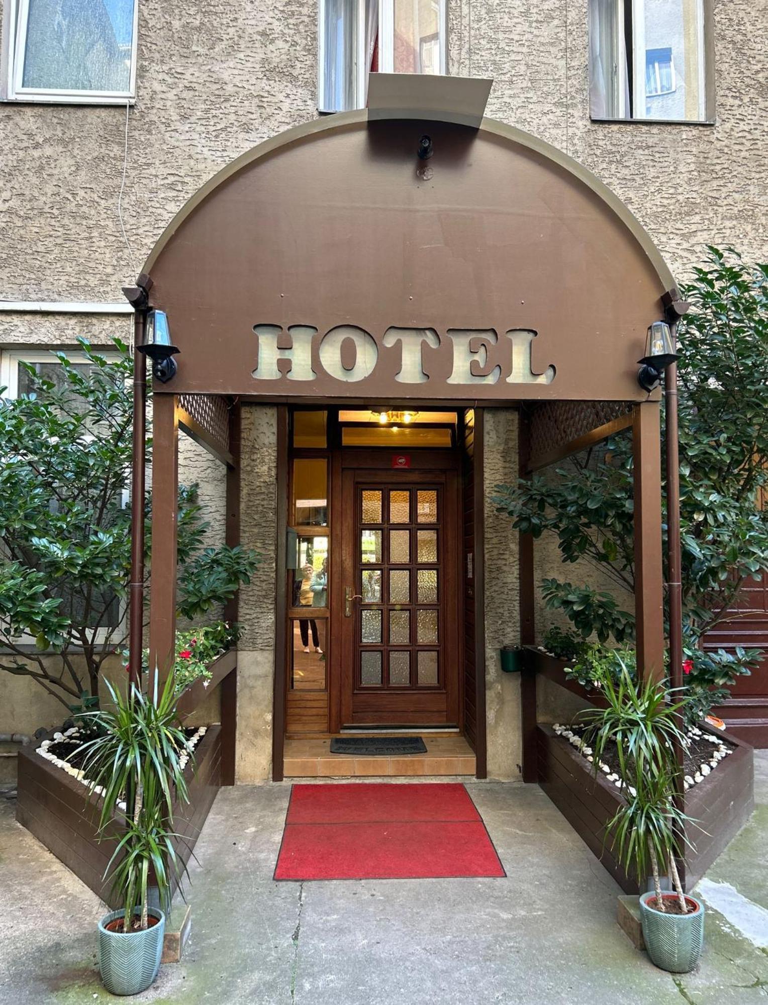 Hotel Adam, Berlin